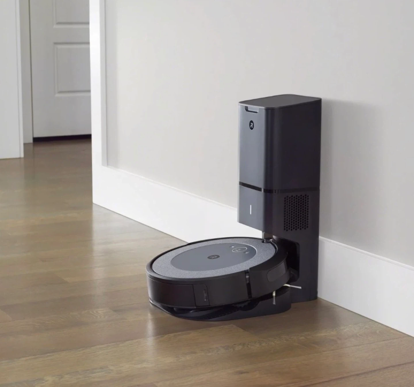 iRobot Roomba i3+ Self-Emptying Robot Vacuum