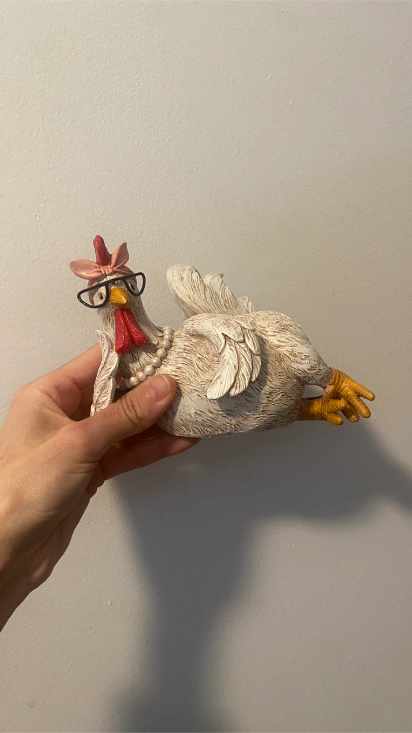 Lounging rooster - photo 4