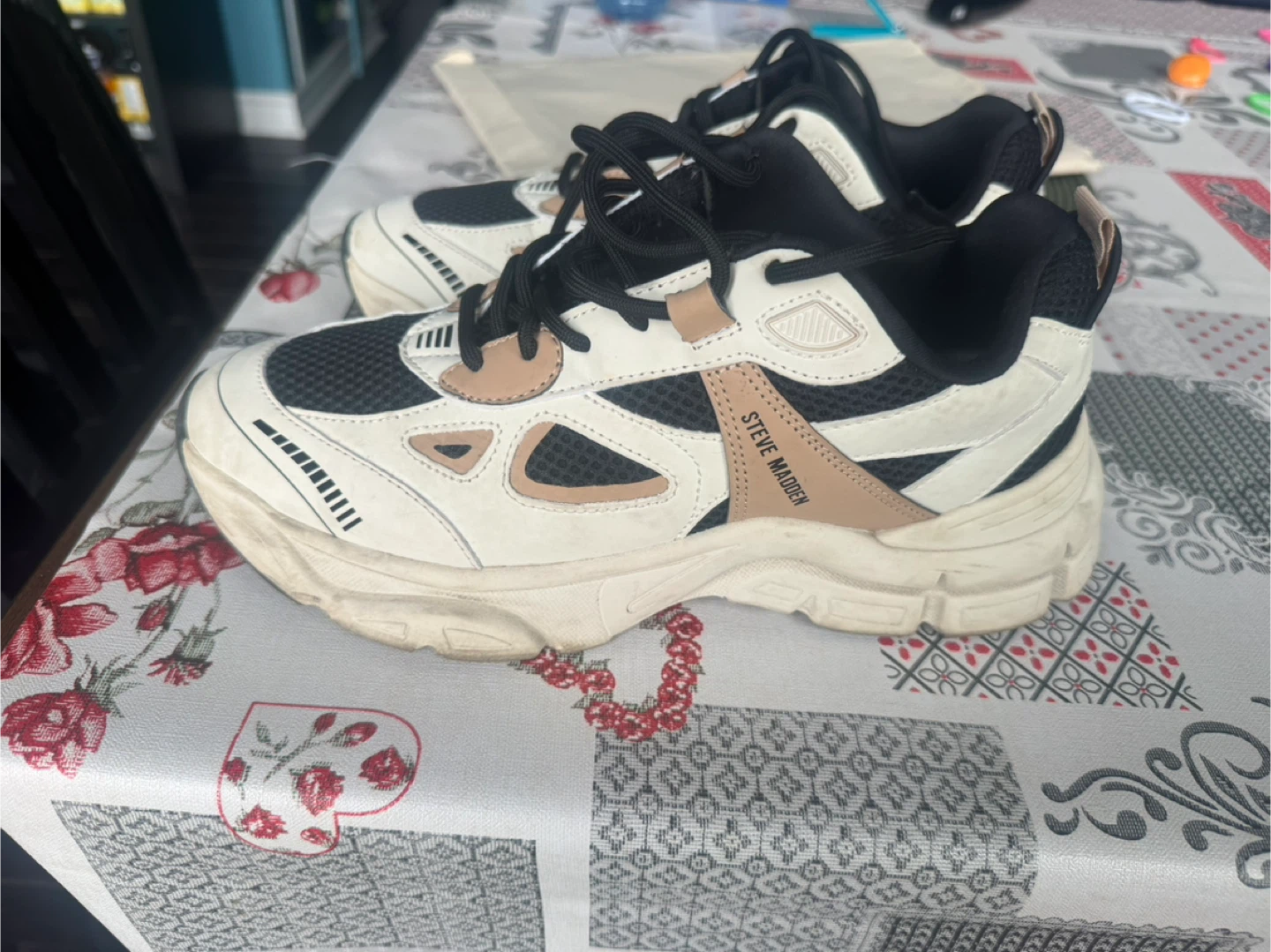 Steve Madden Chunky Sneakers - photo 4