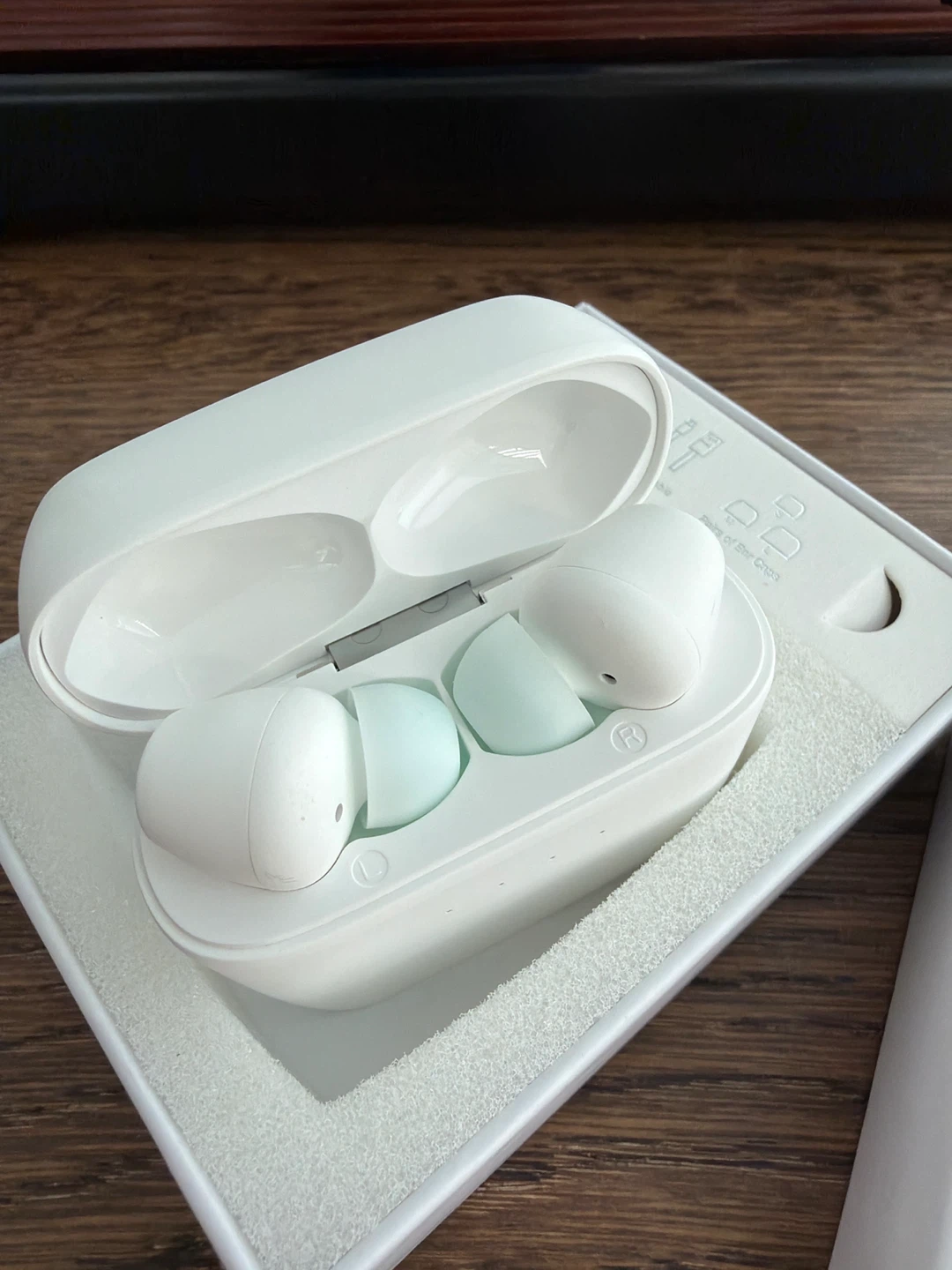 Wireless Earbuds - photo 4