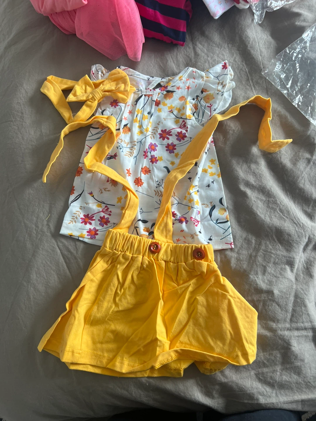 New Baby Girl Clothes Bundle - photo 2