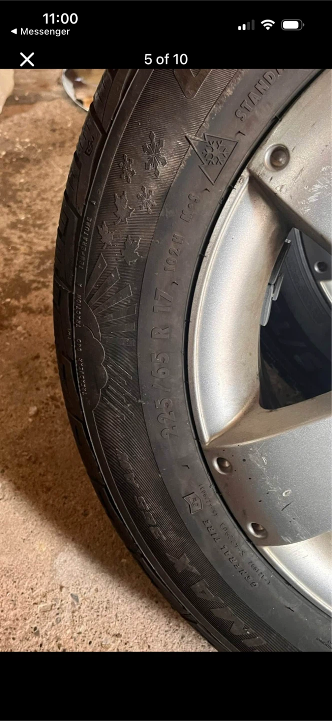 Set of 4 Cooper Discoverer Altimax Tires with Rims - photo 5