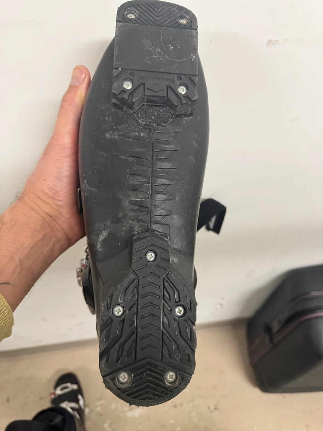Nordica Ski Boots Size 28-28.5 - photo 5