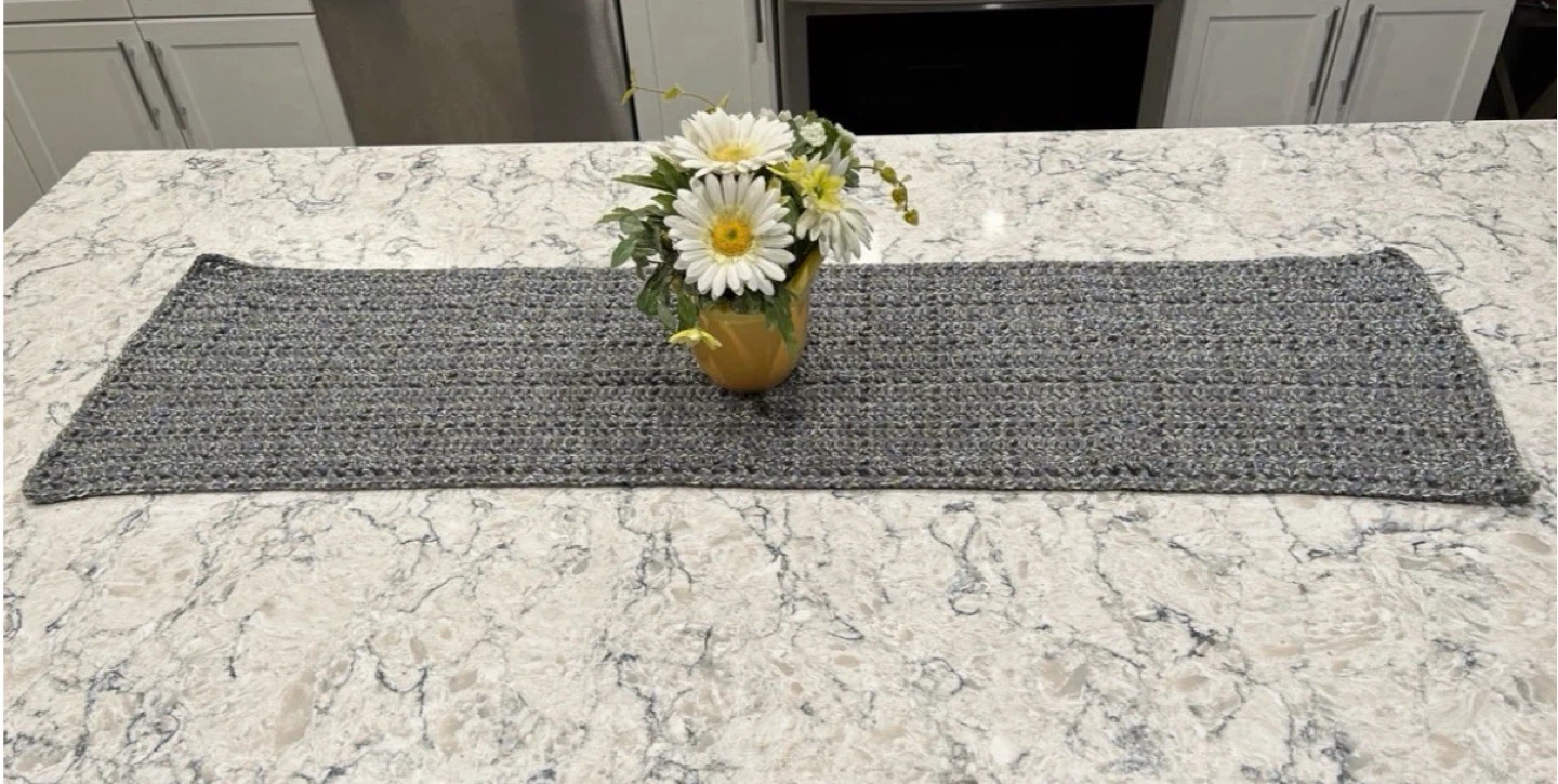 100% Acrylic Wool Handmade Table Runner - photo 3