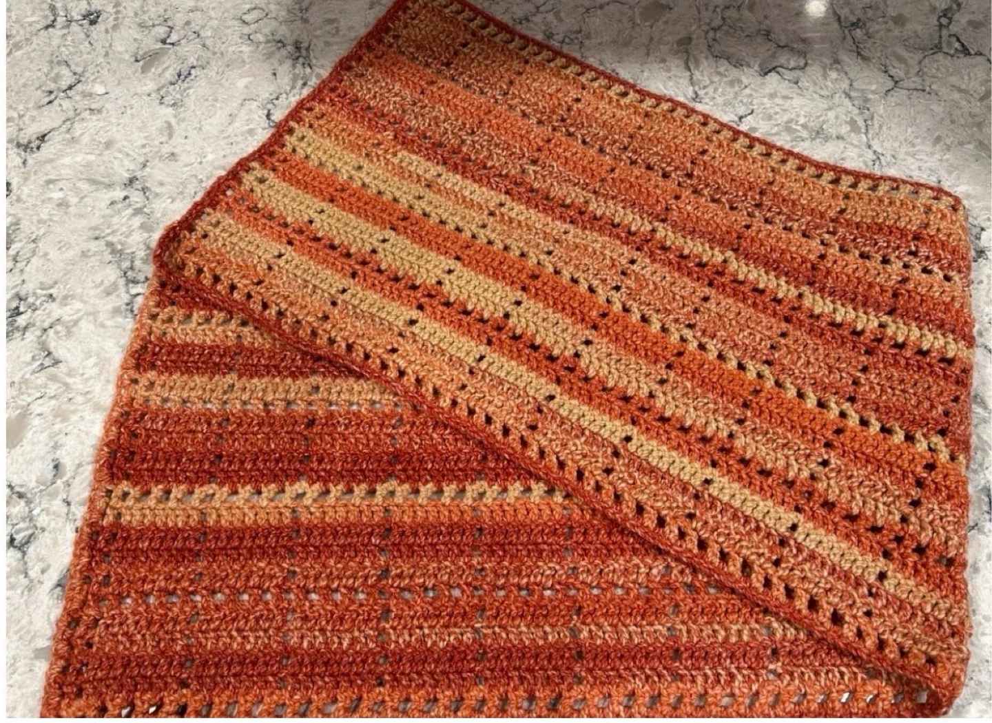 100% Acrylic Wool Handmade Table Runner - photo 4