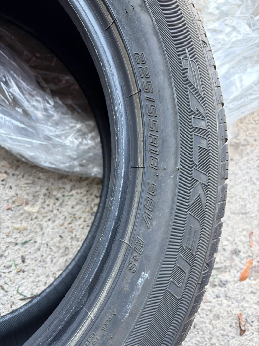 Falken 225/55R18 98V ZEIX M & S All Season Tires (Set of 4) - photo 4