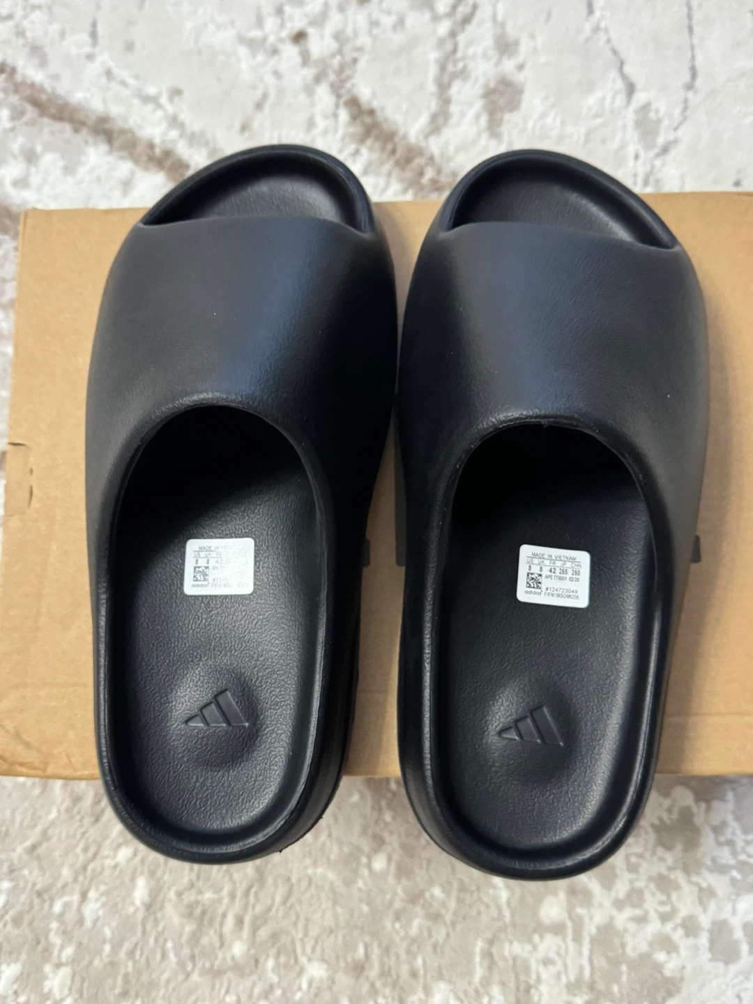 Adidas Yeezy Slide Onyx HQ6448 Men's Size 8 - photo 3