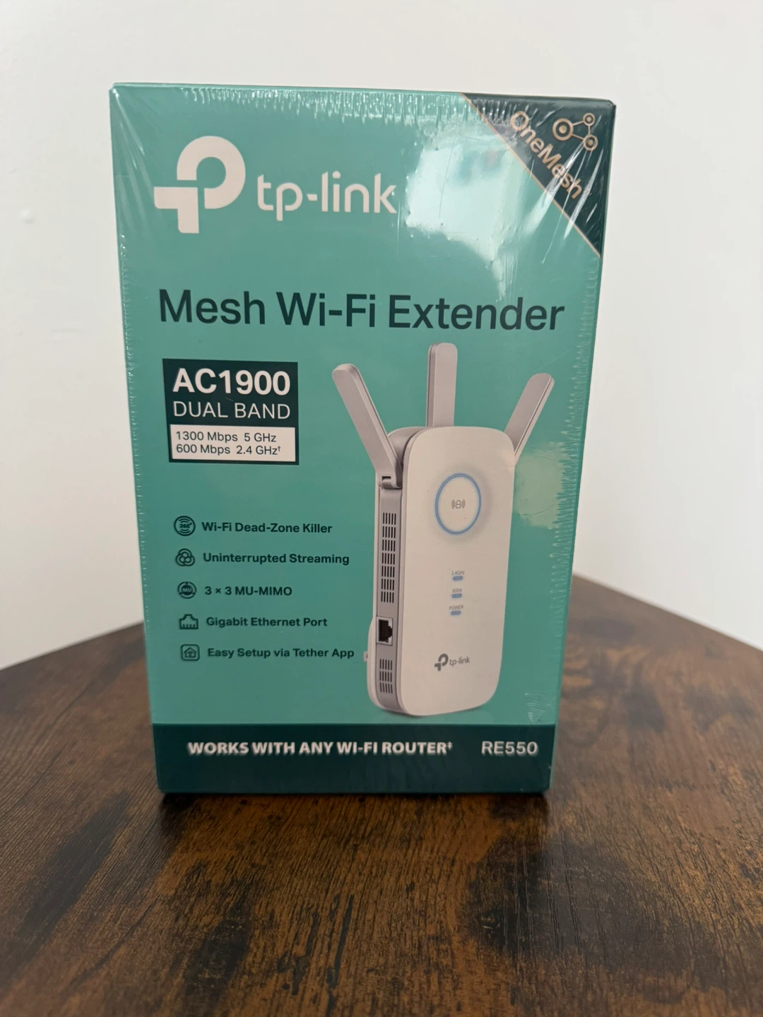 TP-Link AC1900 Mesh Wi-Fi Extender RE550 - New