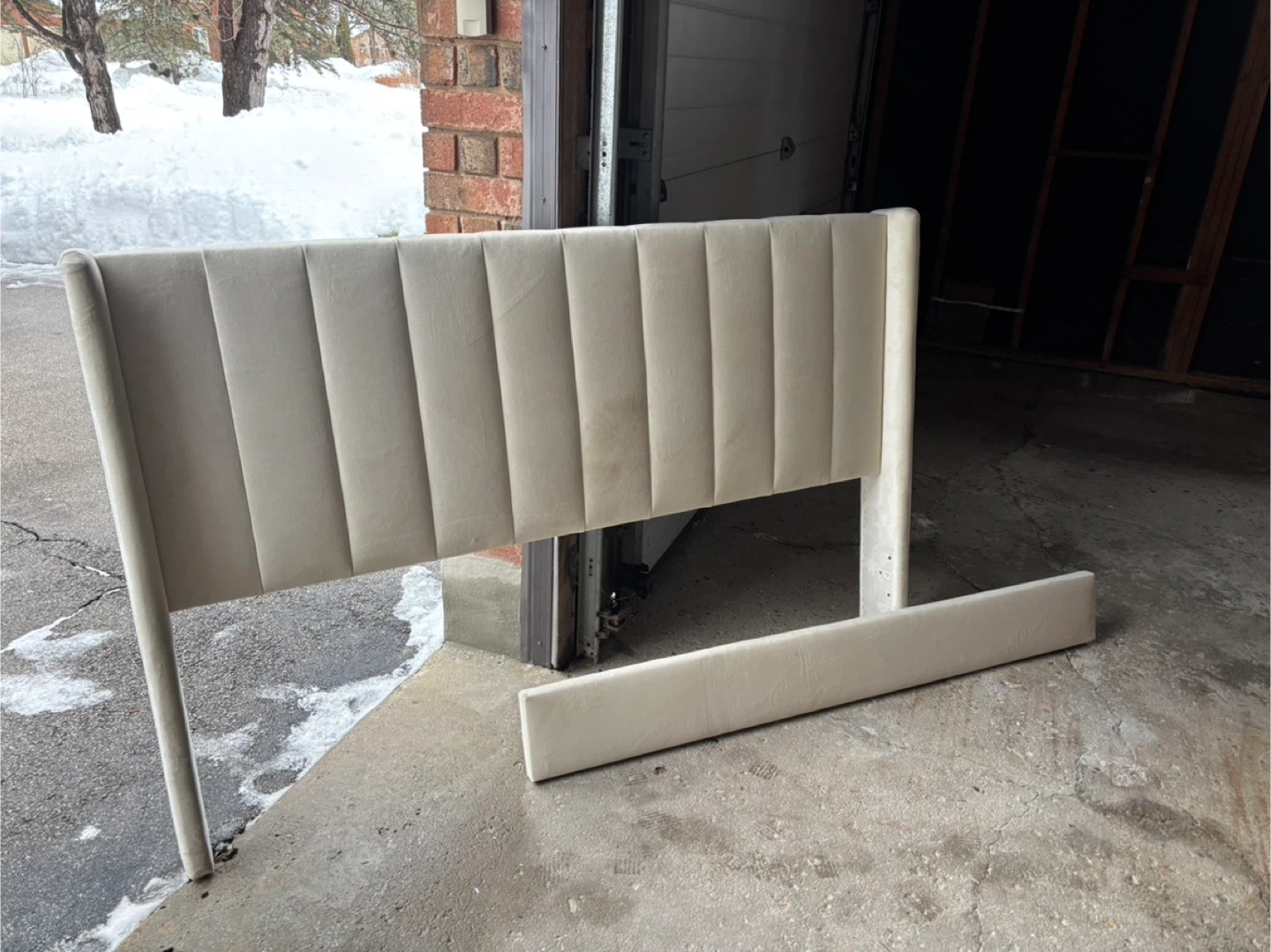 Queen Bed Frame - photo 2