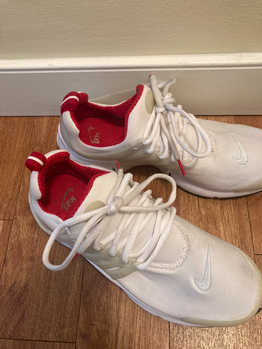 Nike Air Presto White Red Running Shoes