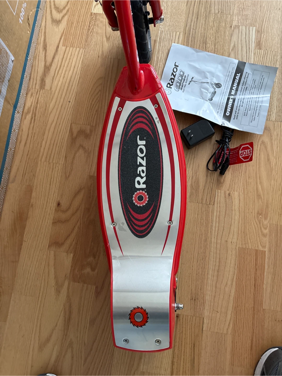 Razor E200 Electric Scooter - photo 2