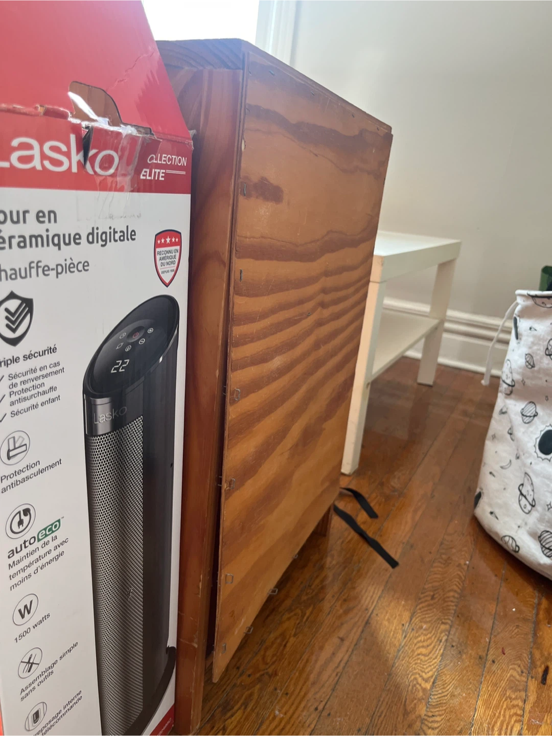 Lasko Digital Ceramic Tower Full Room Heater - photo 3