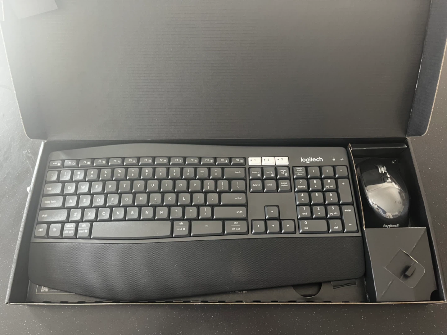 Logitech Performance MK850 Wireless Keyboard and Mouse Combo - photo 2