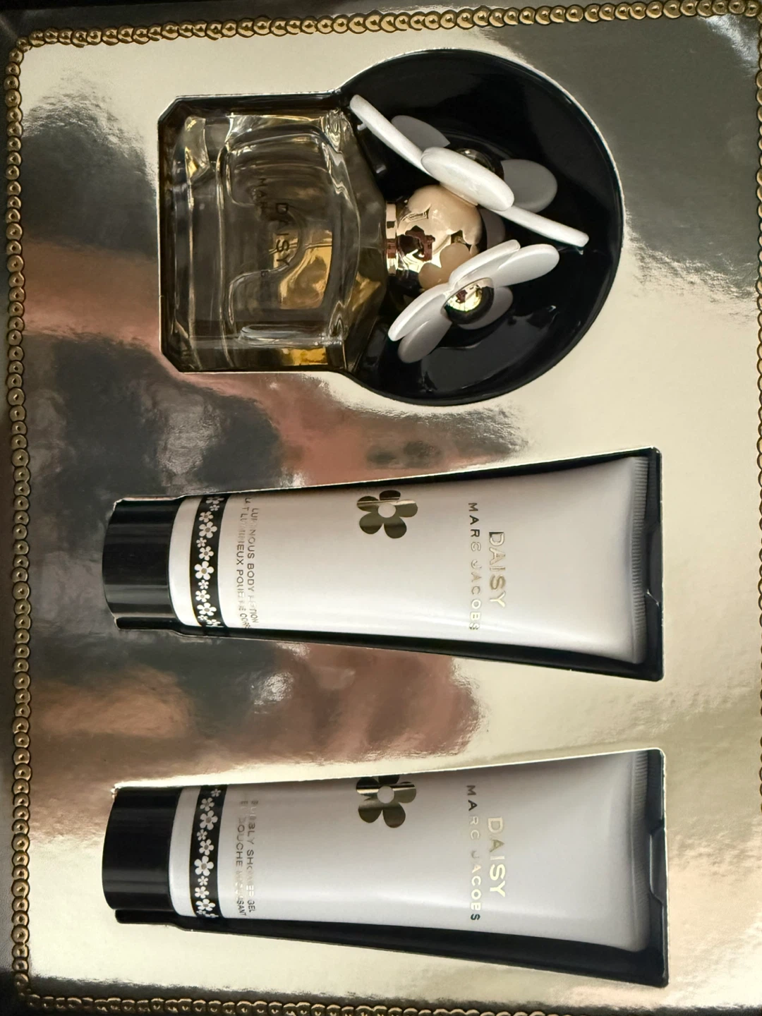 🧡Marc Jacobs Daisy Eau de Toilette Gift Set - photo 3