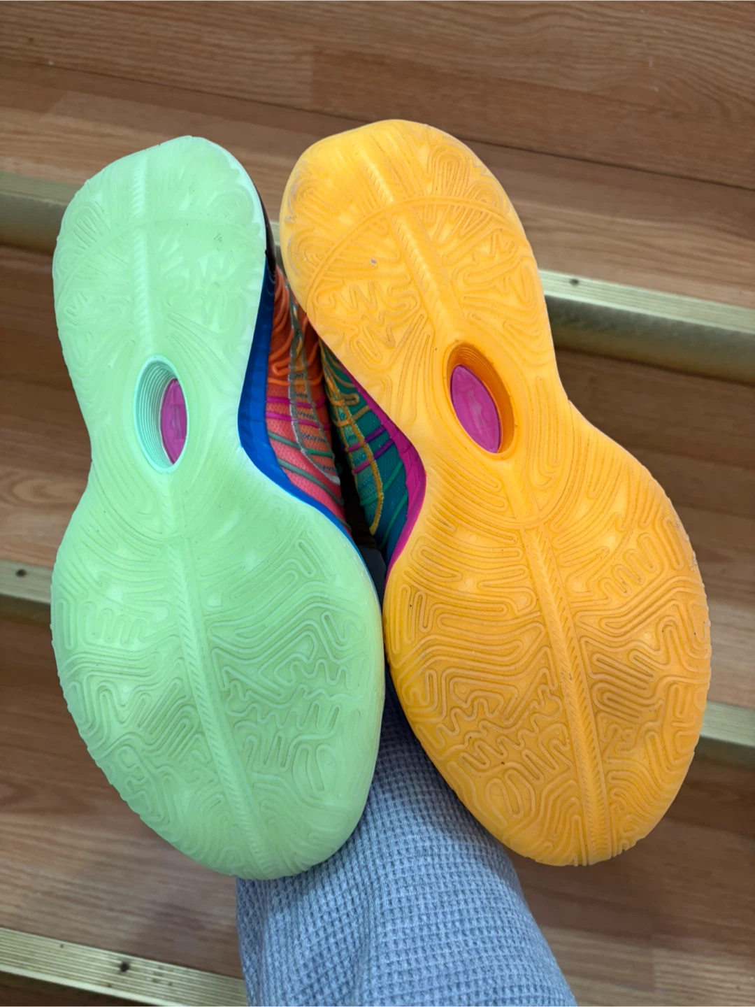Nike LeBron 21 Optimism size 10 - photo 3