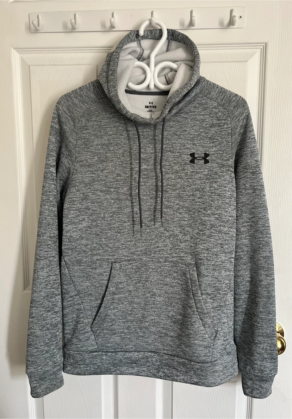 Under Armour Grey Hoodie Size SM/P/CH