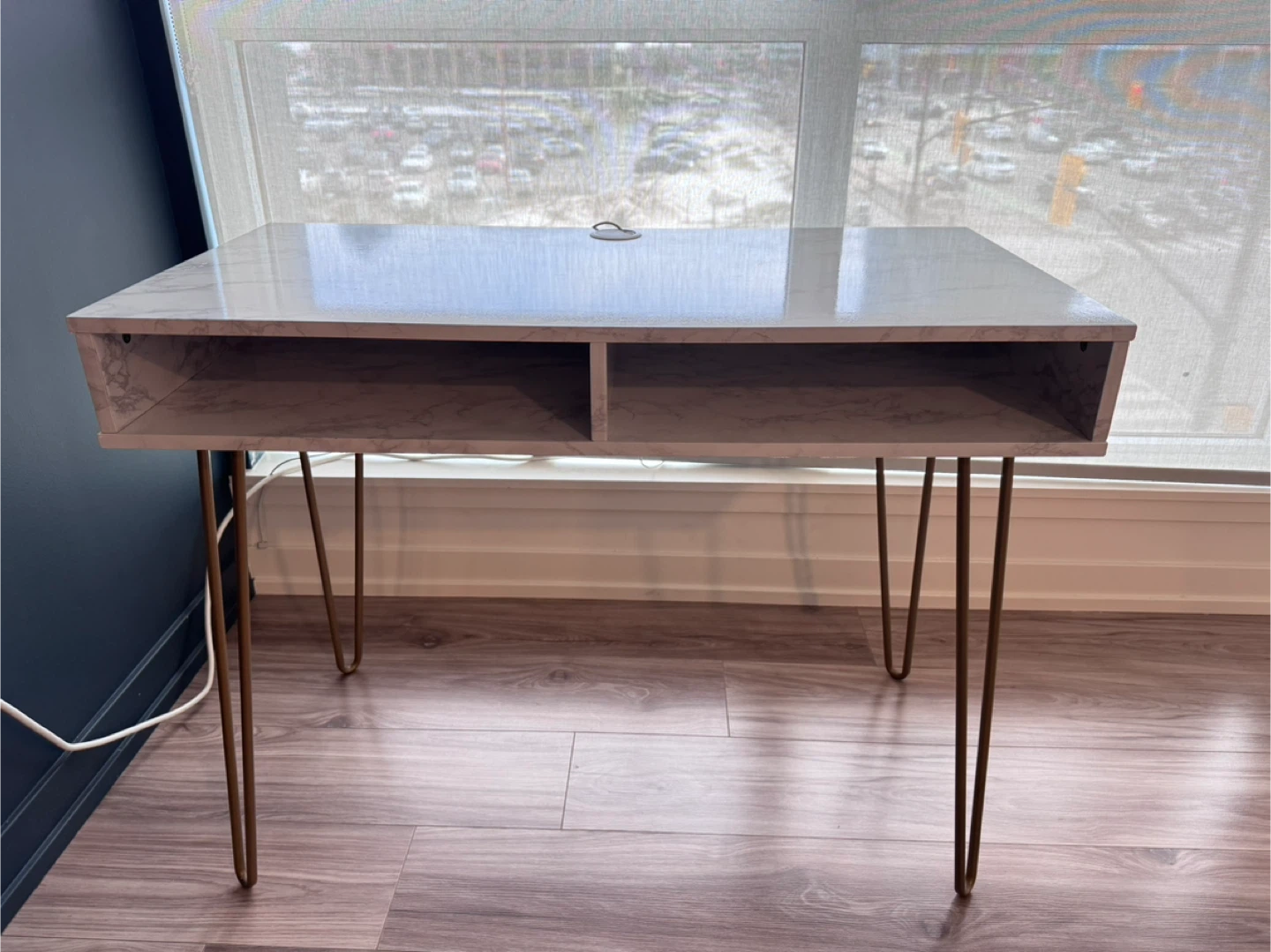 Athena Office Desk in extremely good condition. - photo 5