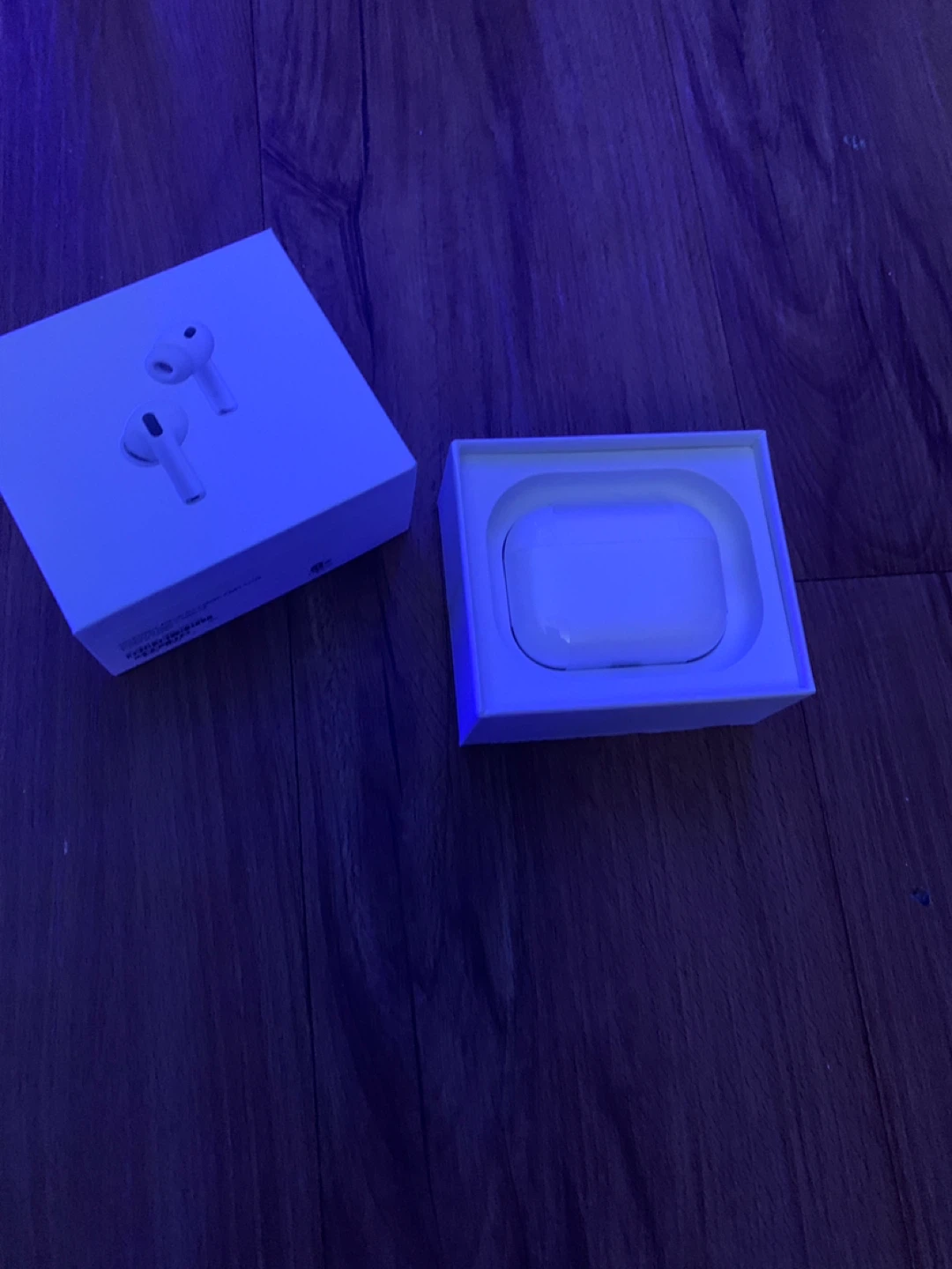 Apple AirPods Pro (2nd Generation) - photo 2