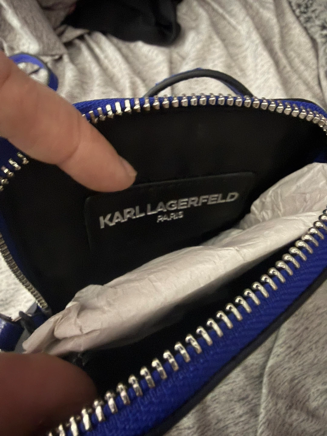 Karl Lagerfeld Paris "Maybelle" phone Crossbody Bag - photo 2