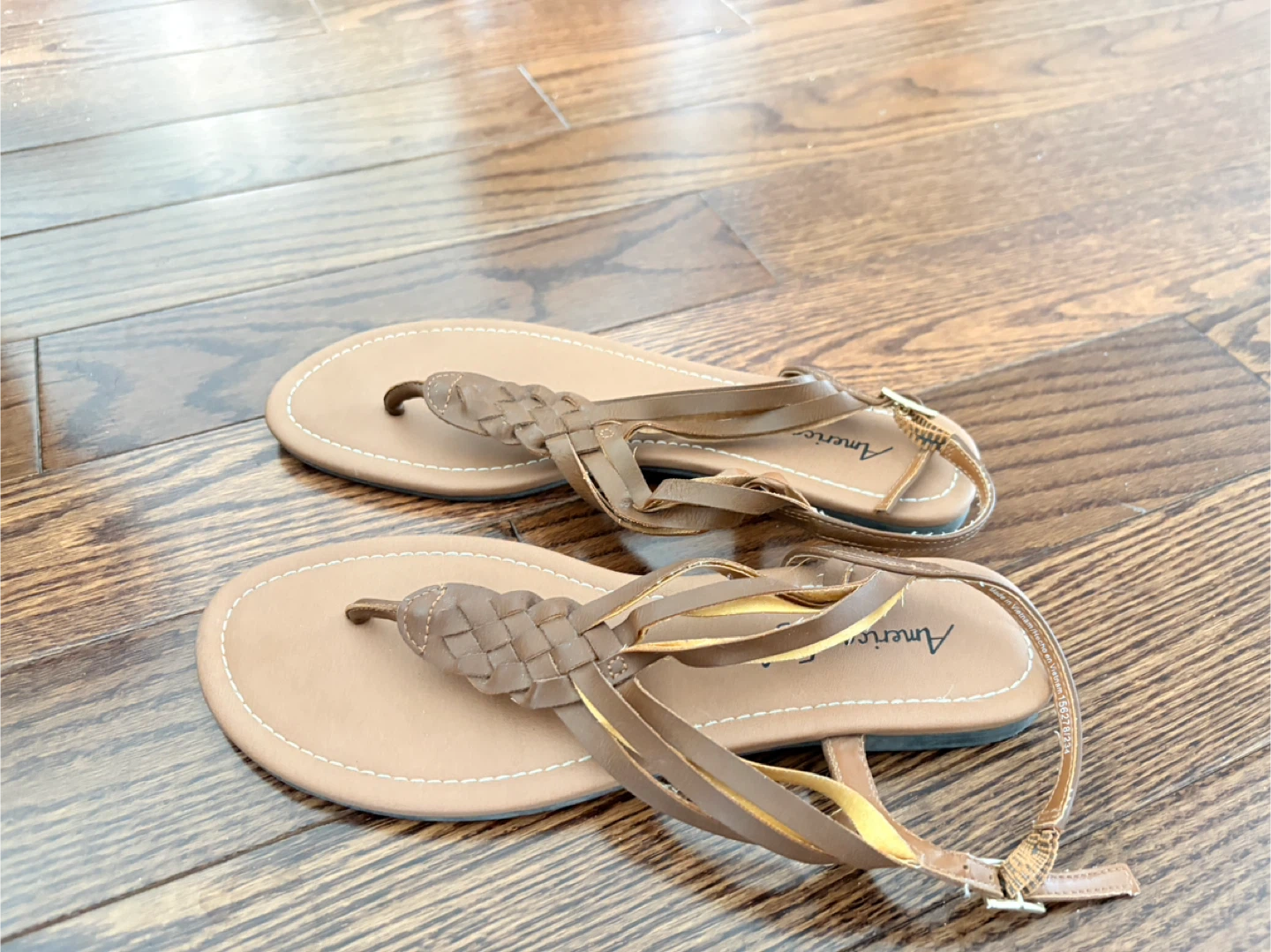 🧡 American Eagle Brown Woven Strap Sandals Size 8 - photo 2