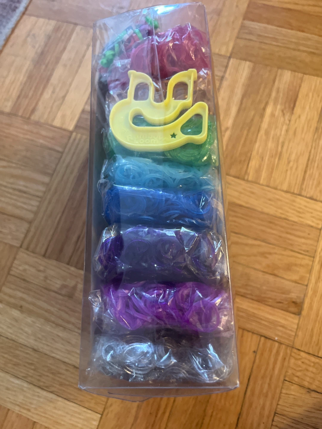 Rainbow Loom Sparkle Treasure Box Bracelet Making Kit - photo 3