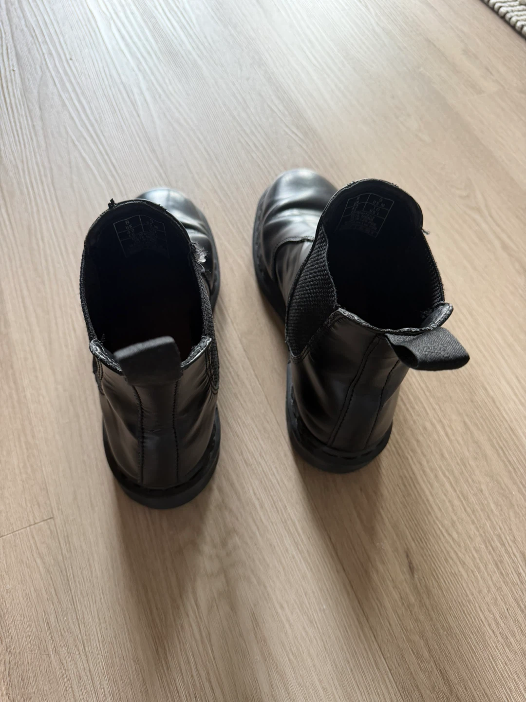 Dr. Martens Black Leather Chelsea Boots - photo 4