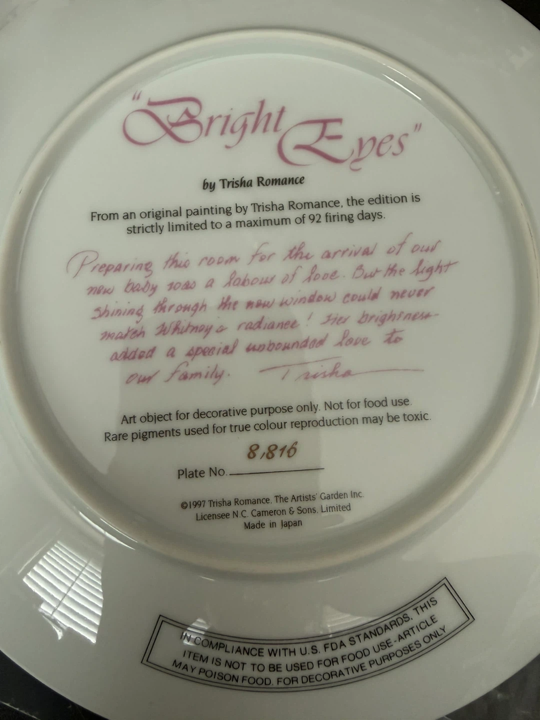 🧡 Trisha Romance "Bright Eyes" Limited Edition Collector Plate - photo 3