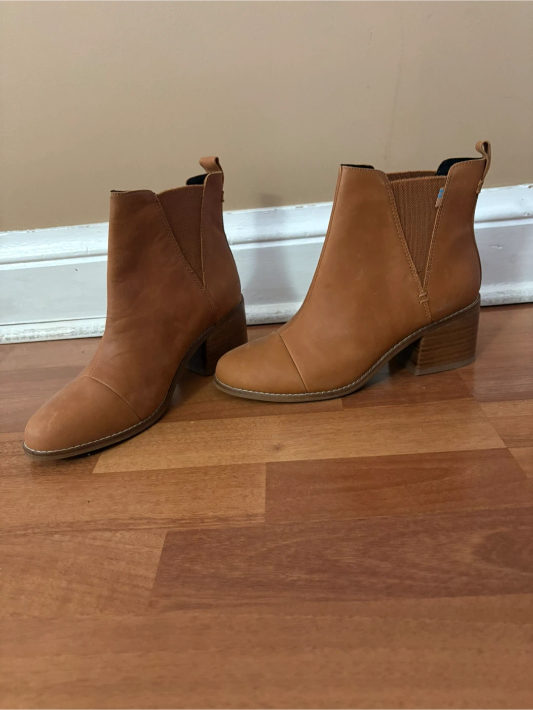 TOMS Women's Ankle Boots