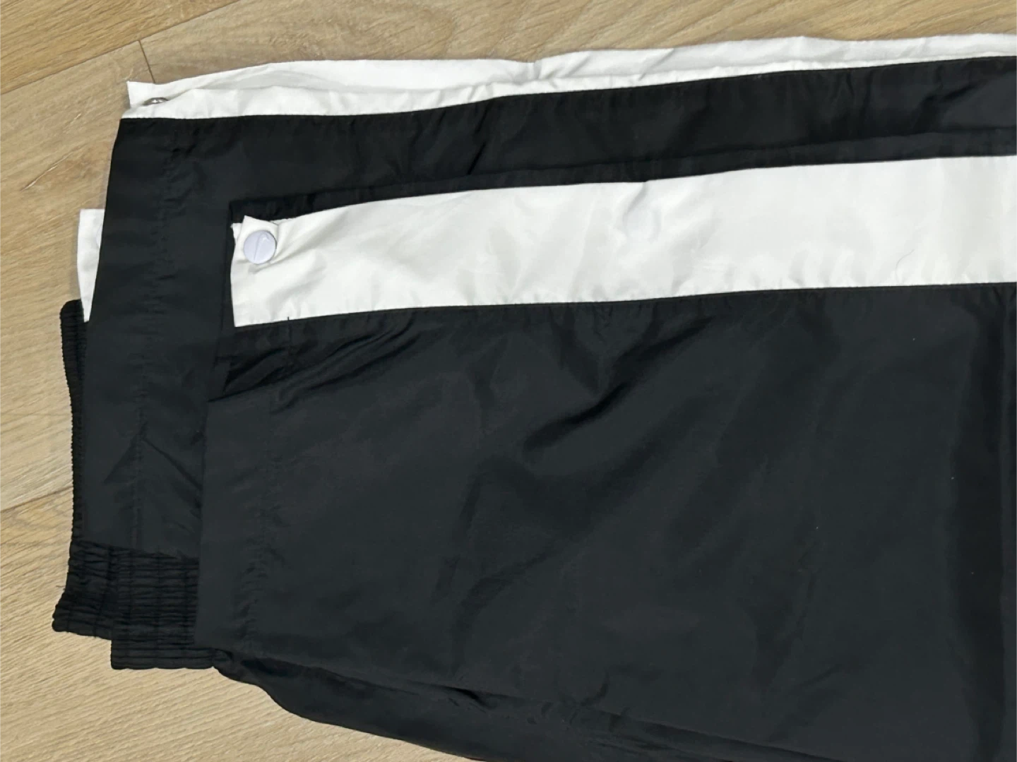 Nike vintage 90s Black & White Track Pants - photo 4