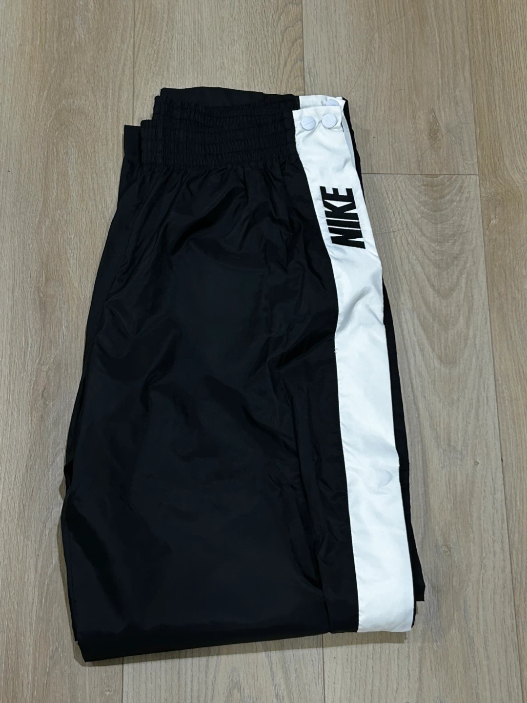 Nike vintage 90s Black & White Track Pants