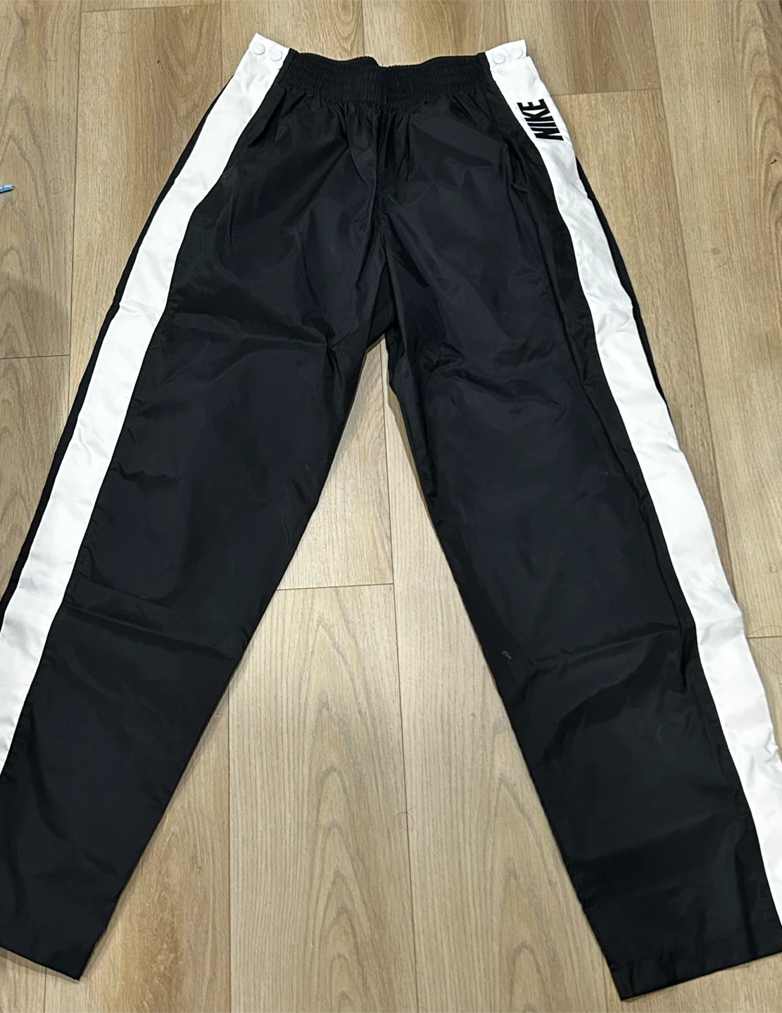Nike vintage 90s Black & White Track Pants - photo 2
