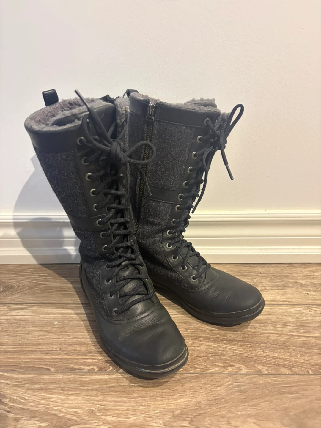 Ugg "W Elvia" Waterproof Boots Size 7.5