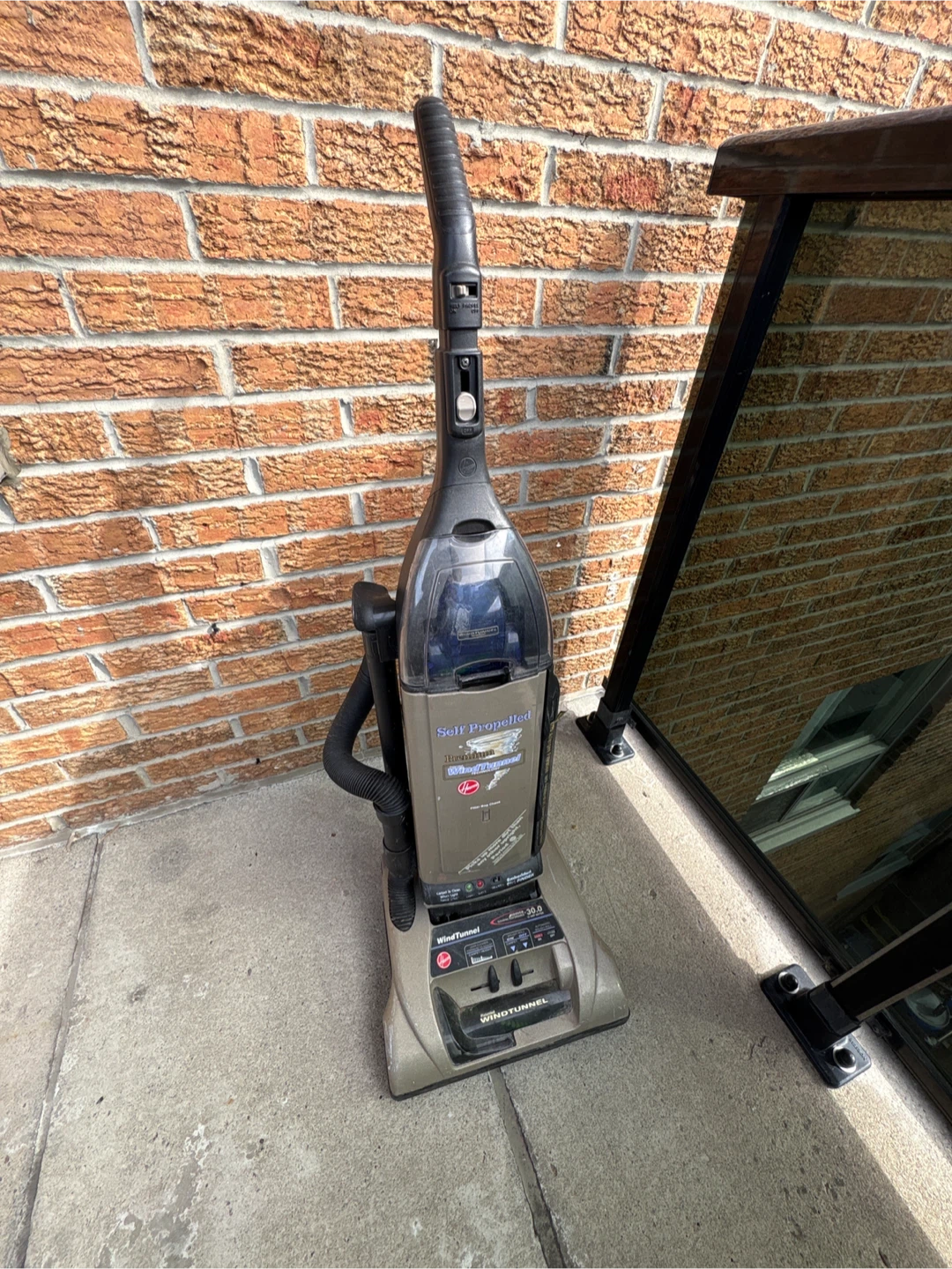 Hoover WindTunnel Self Propelled Vacuum Cleaner