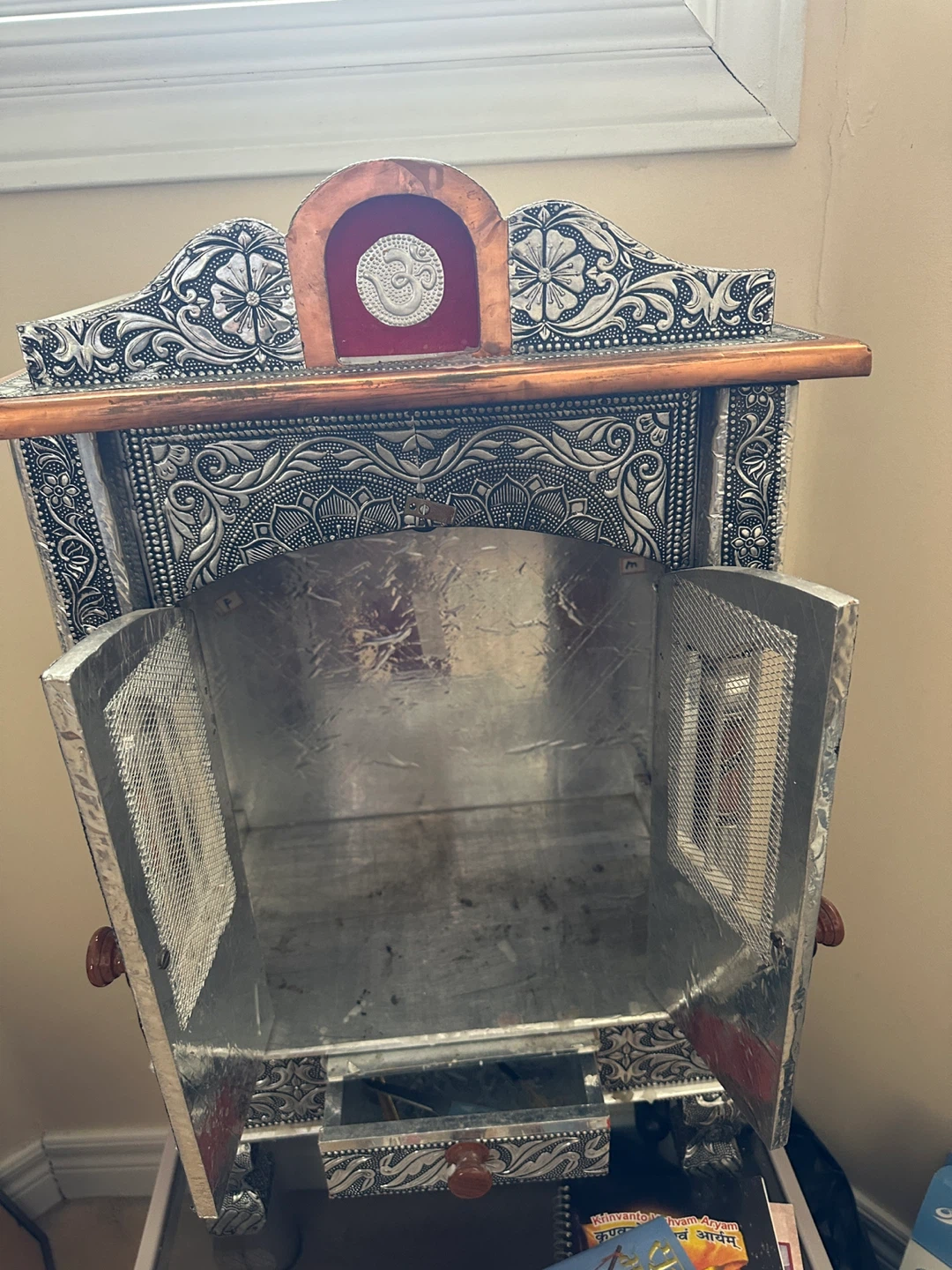 Decorative Ornate Metal Altar Shelf - photo 4