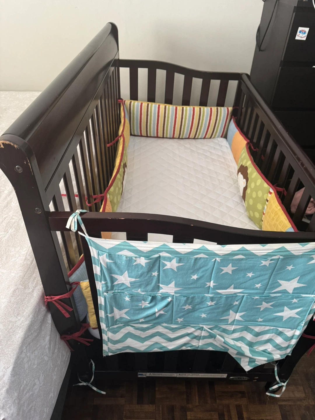 Baby crib Graco brand - photo 3