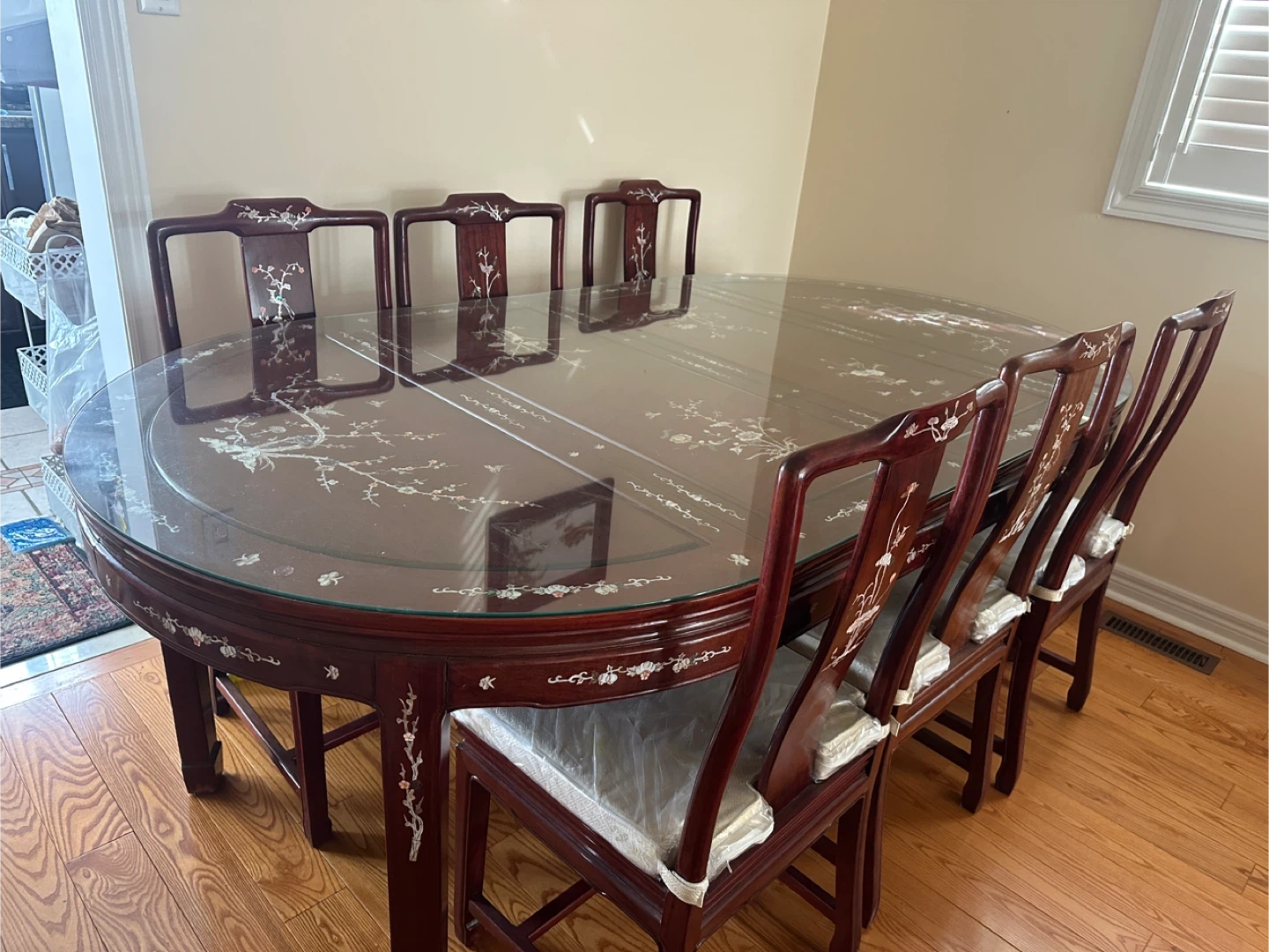 Dining Table Set with 8 Chairs - Oriental Inlay Design - photo 2