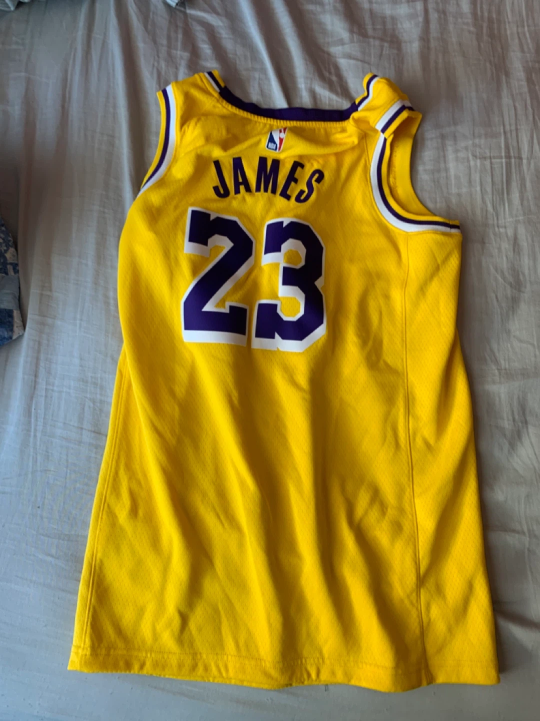 Los Angeles Lakers LeBron James #23 Jersey