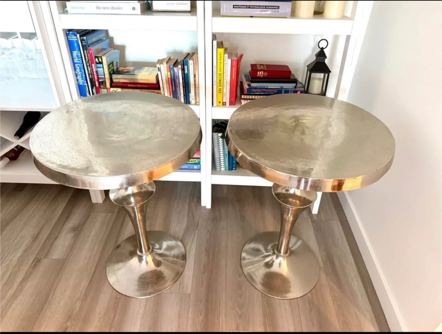 Pair of Modern Silver Accent Side Tables - photo 2