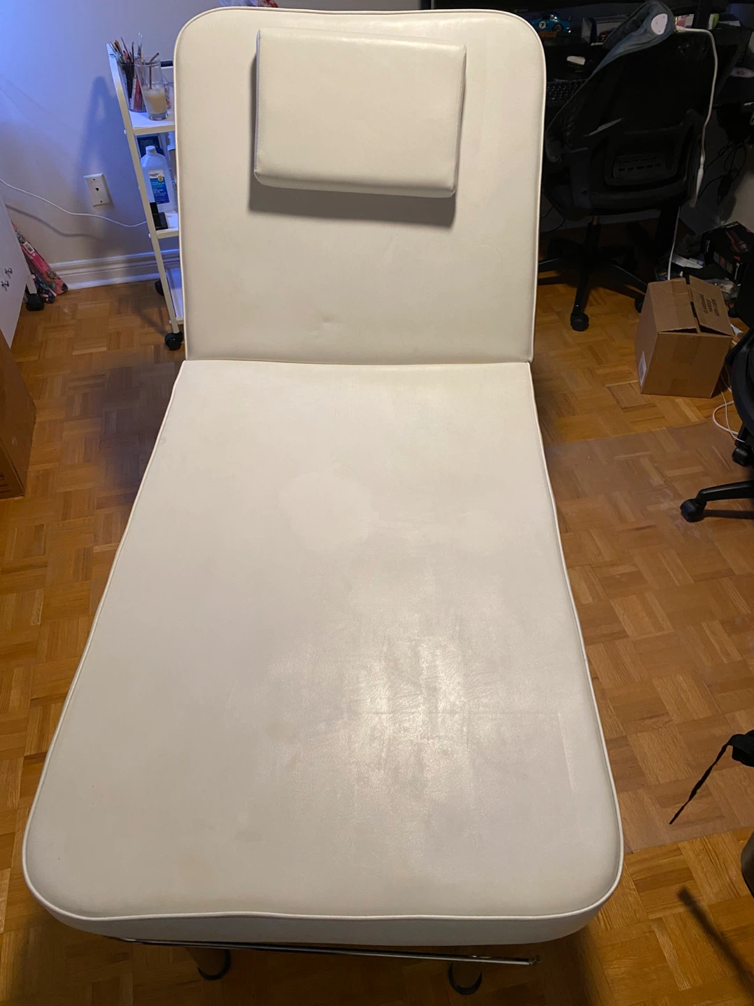 White Massage Facial Bed 2 pcs TS-2610 - photo 5