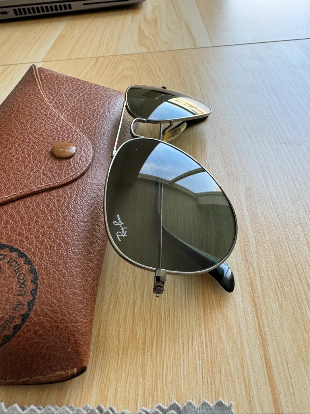 Ray-Ban Aviator Sunglasses - photo 2