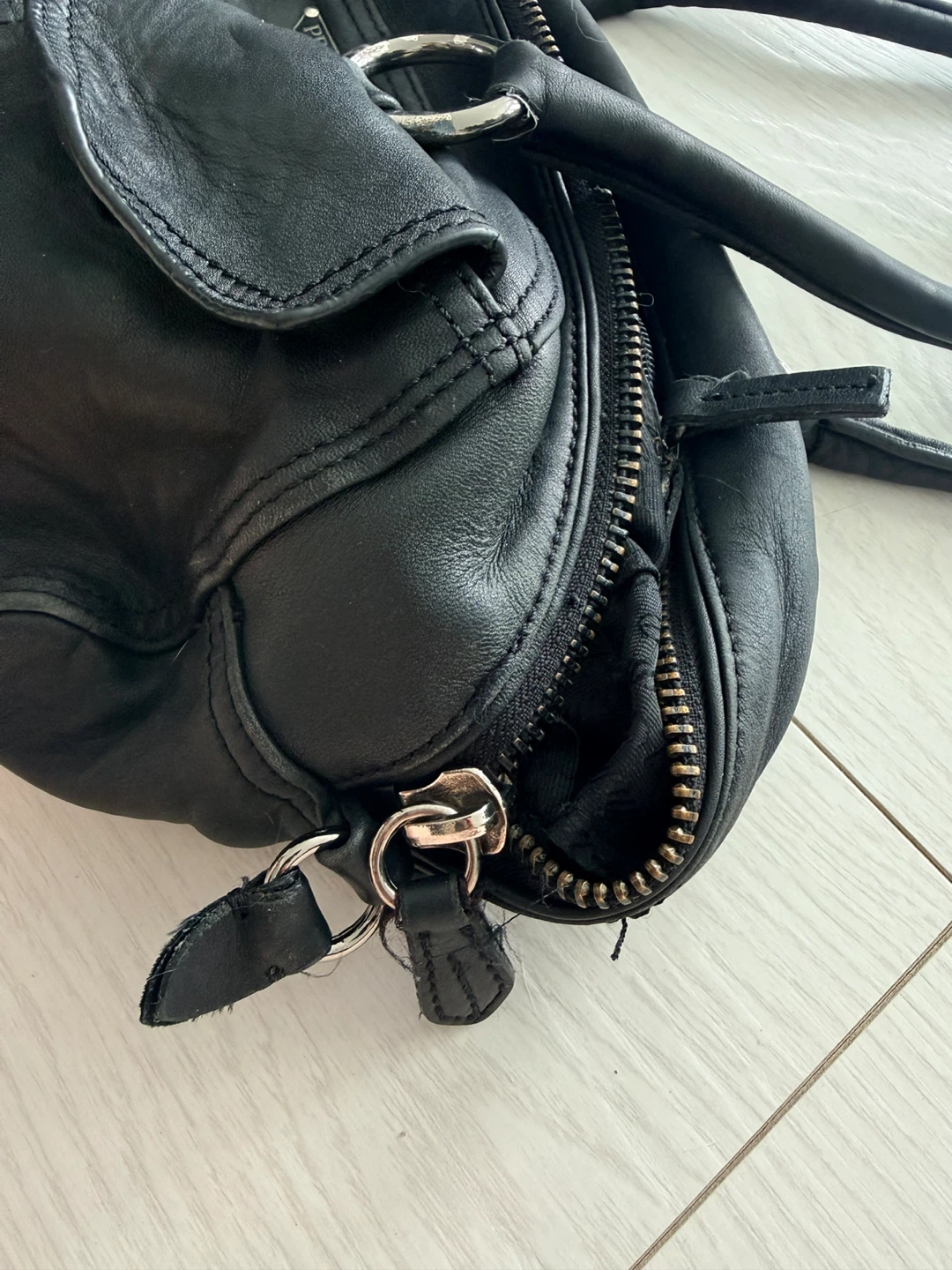 Prada Black Leather Handbag - photo 3