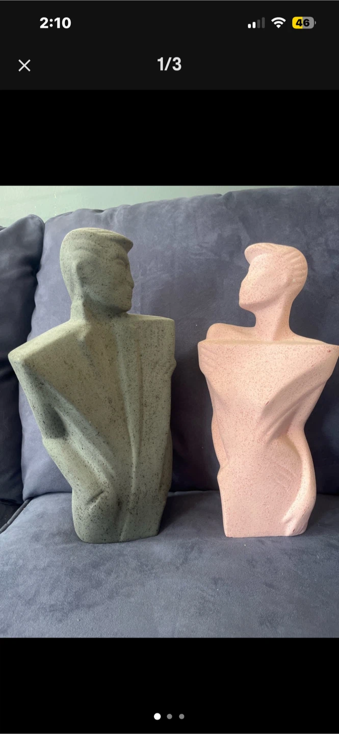 Pair of Abstract Bust Sculptures - Pink and Grey - photo 3