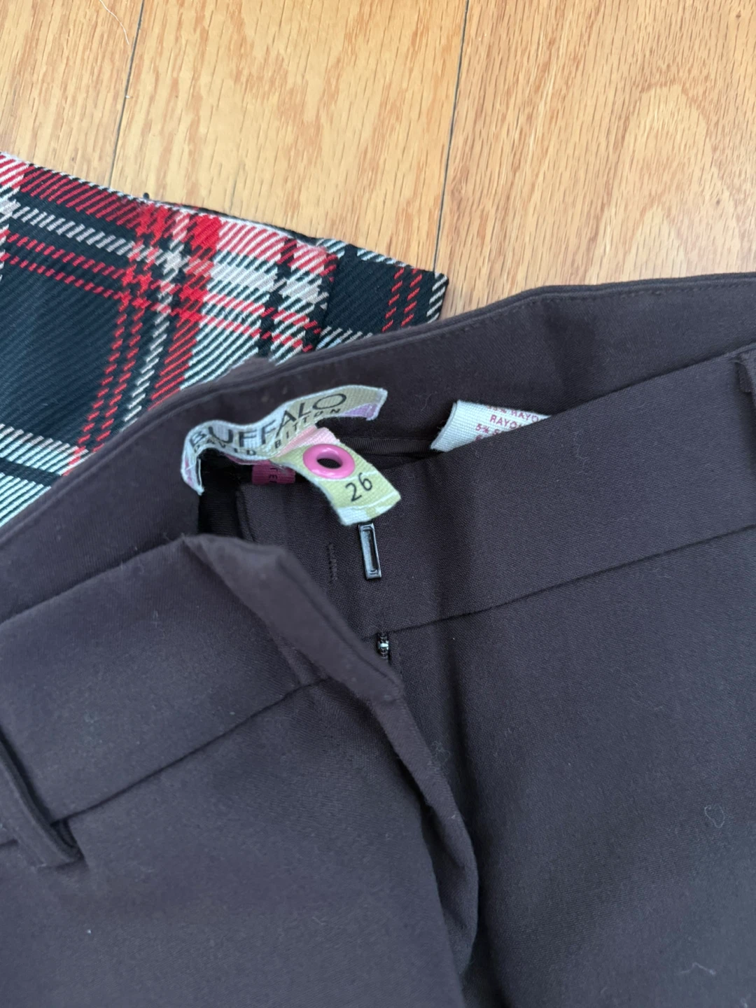 Bundle of 6 Women's Pants - photo 3