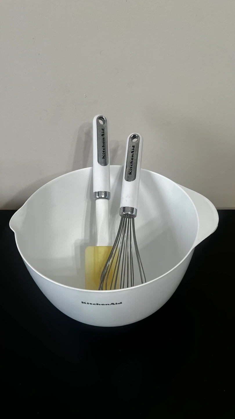 KitchenAid Mixing Bowl with Whisk and Spatula Set