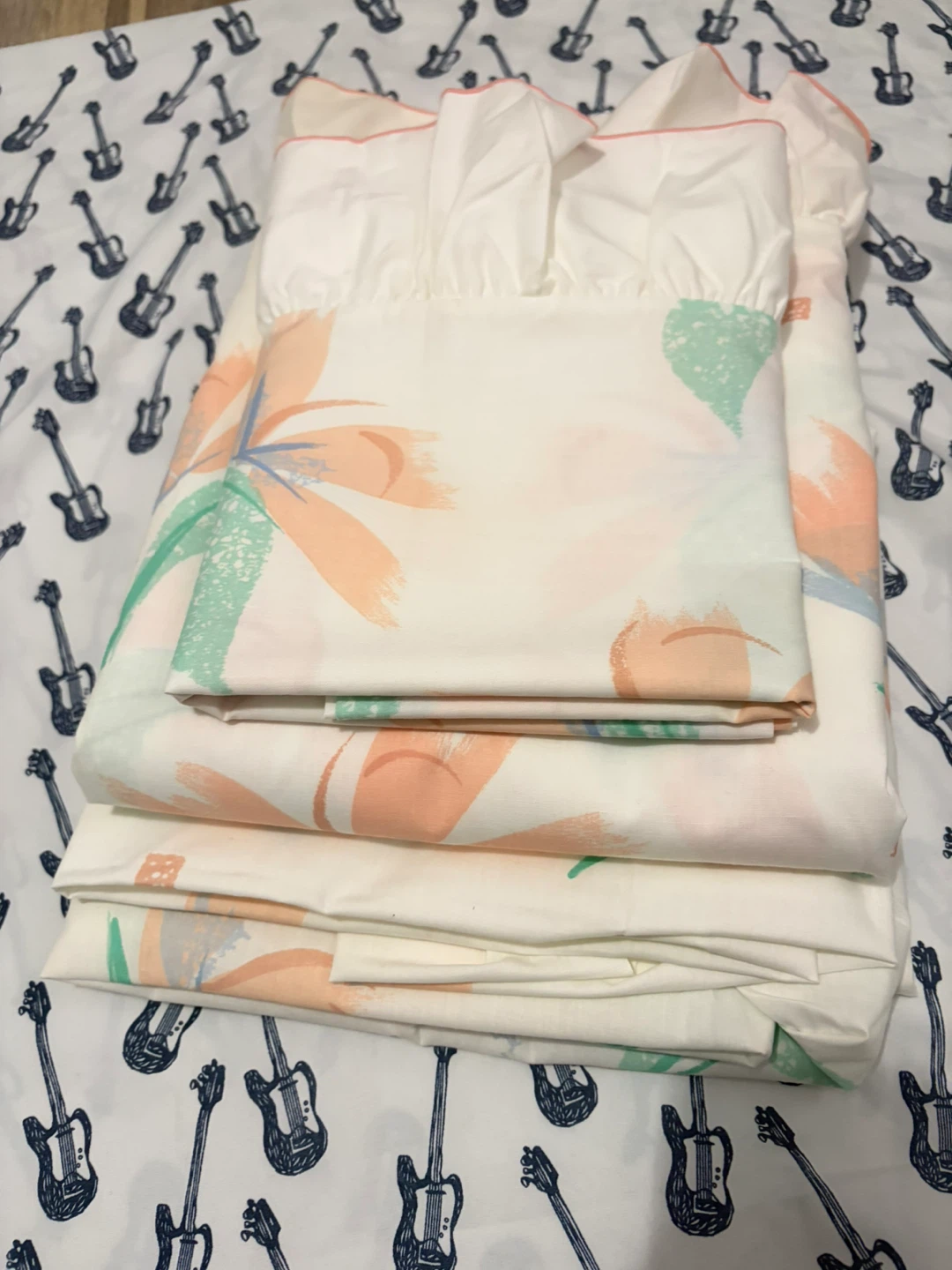 Twin Sheet Set - 60% Cotton, 40% Polyester - photo 2