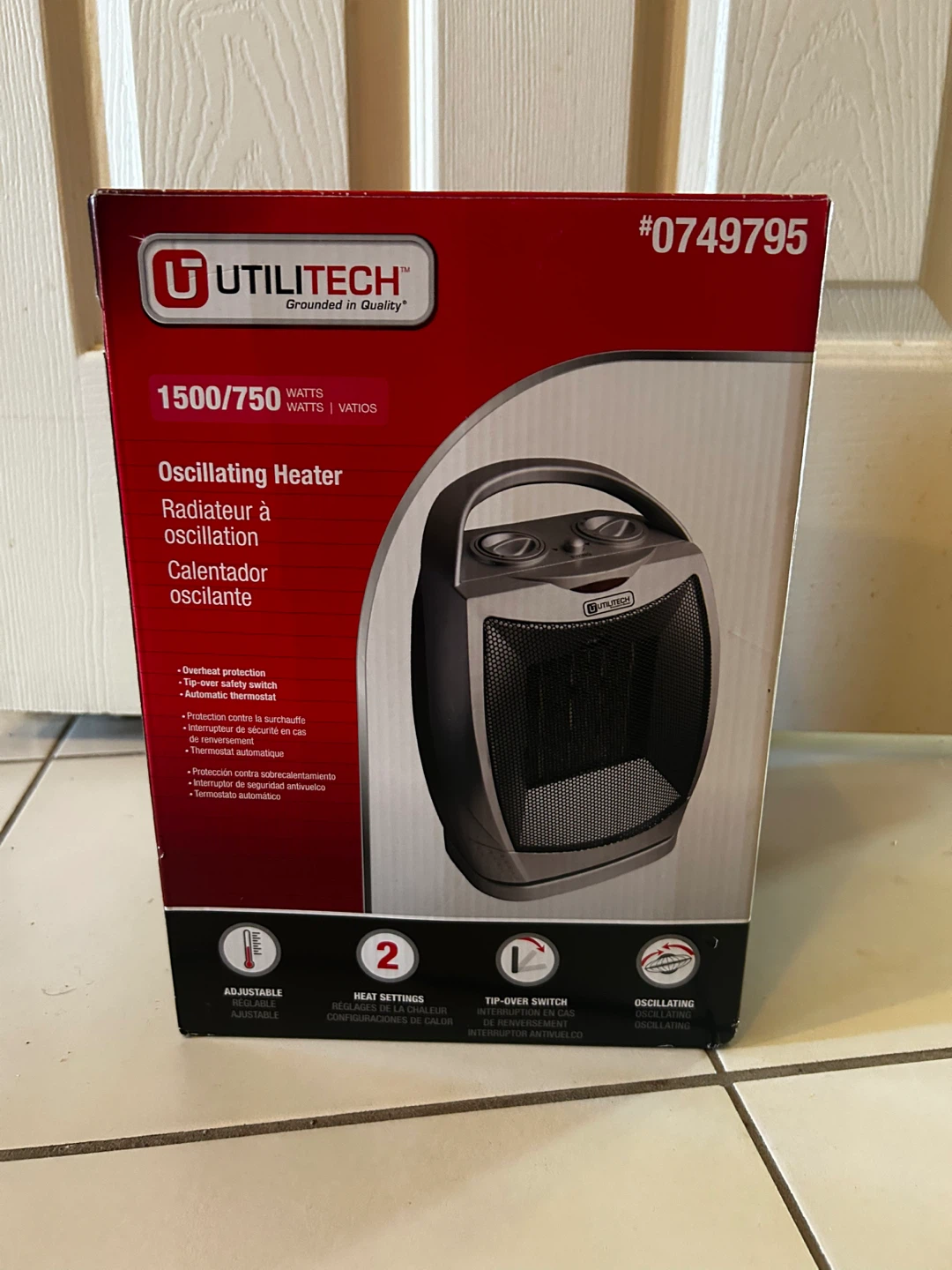 Utilitech Oscillating Ceramic Heater