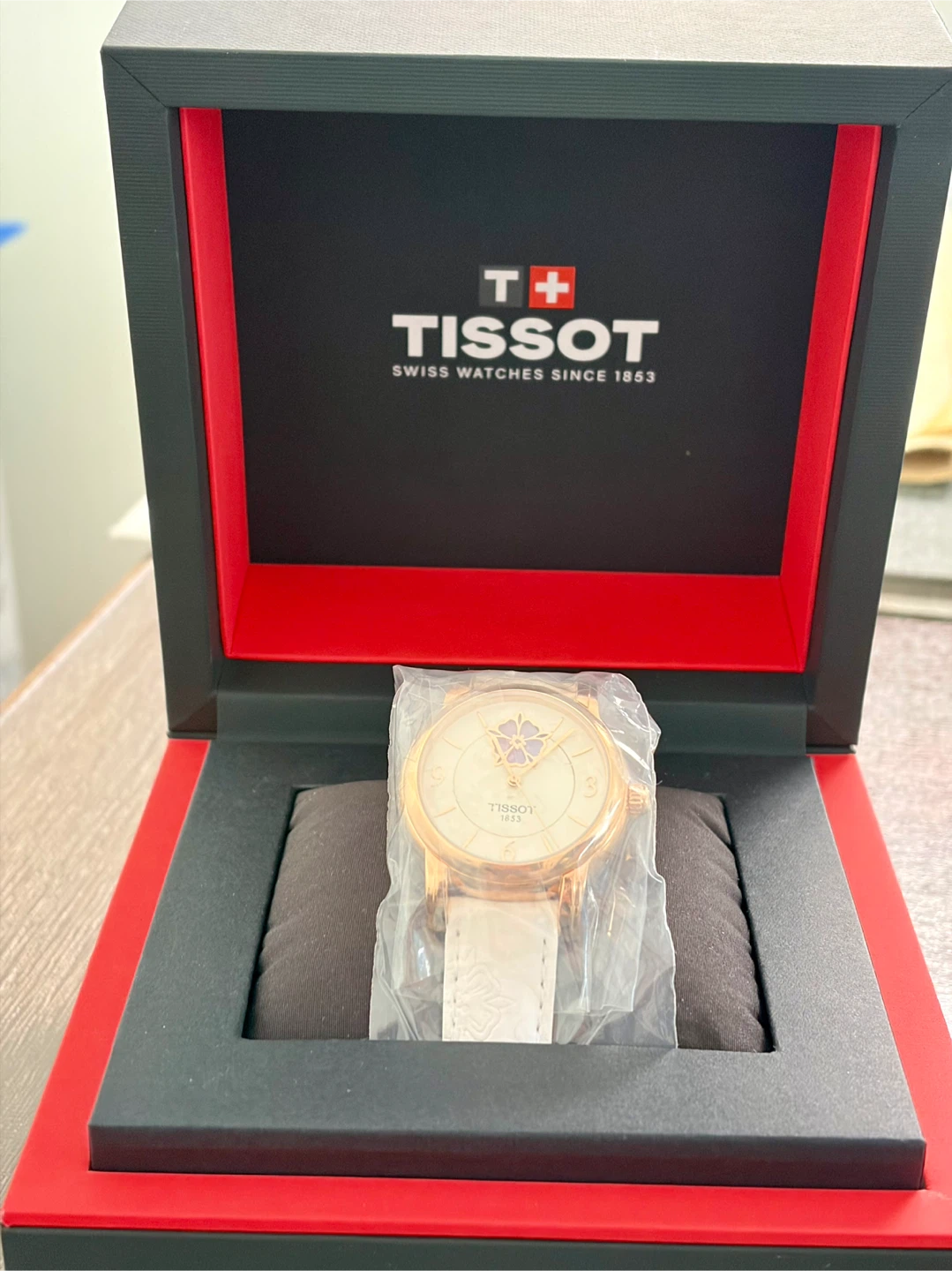 BRAND NEW Tissot Lady Heart Automatic Watch