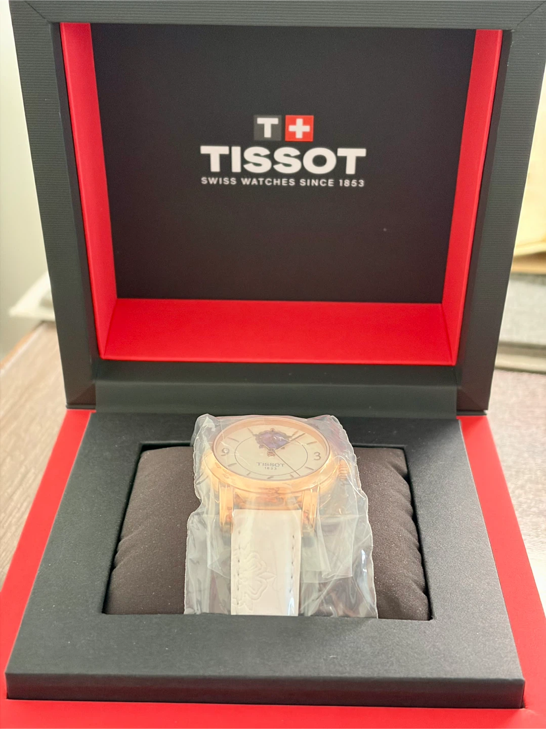 BRAND NEW Tissot Lady Heart Automatic Watch - photo 5