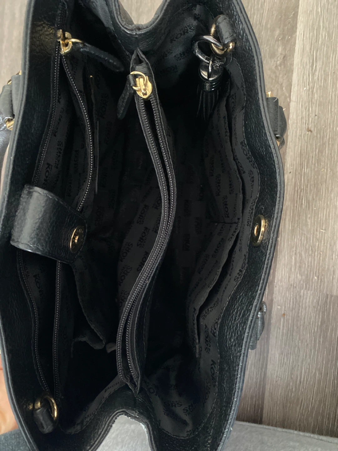 Michael Kors Black Leather Tote Handbag - photo 2