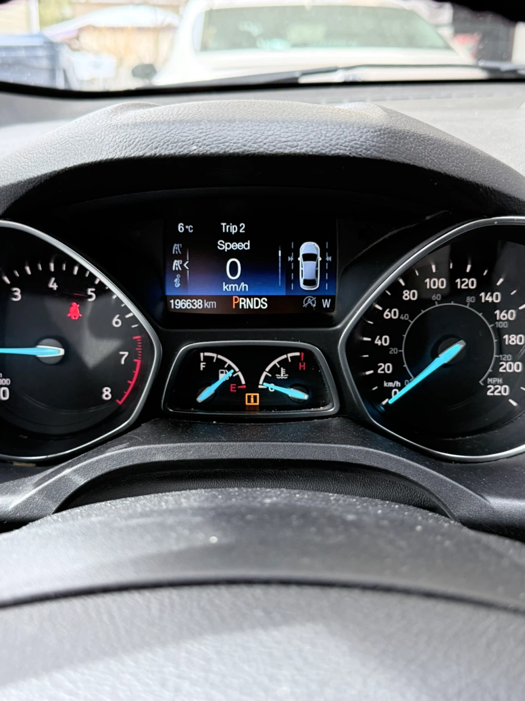 Silver Ford Escape 2018 SUV - photo 5